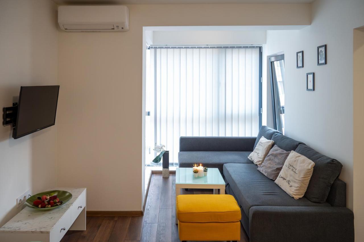 Bright Studio In The City Center Sofia Exterior foto